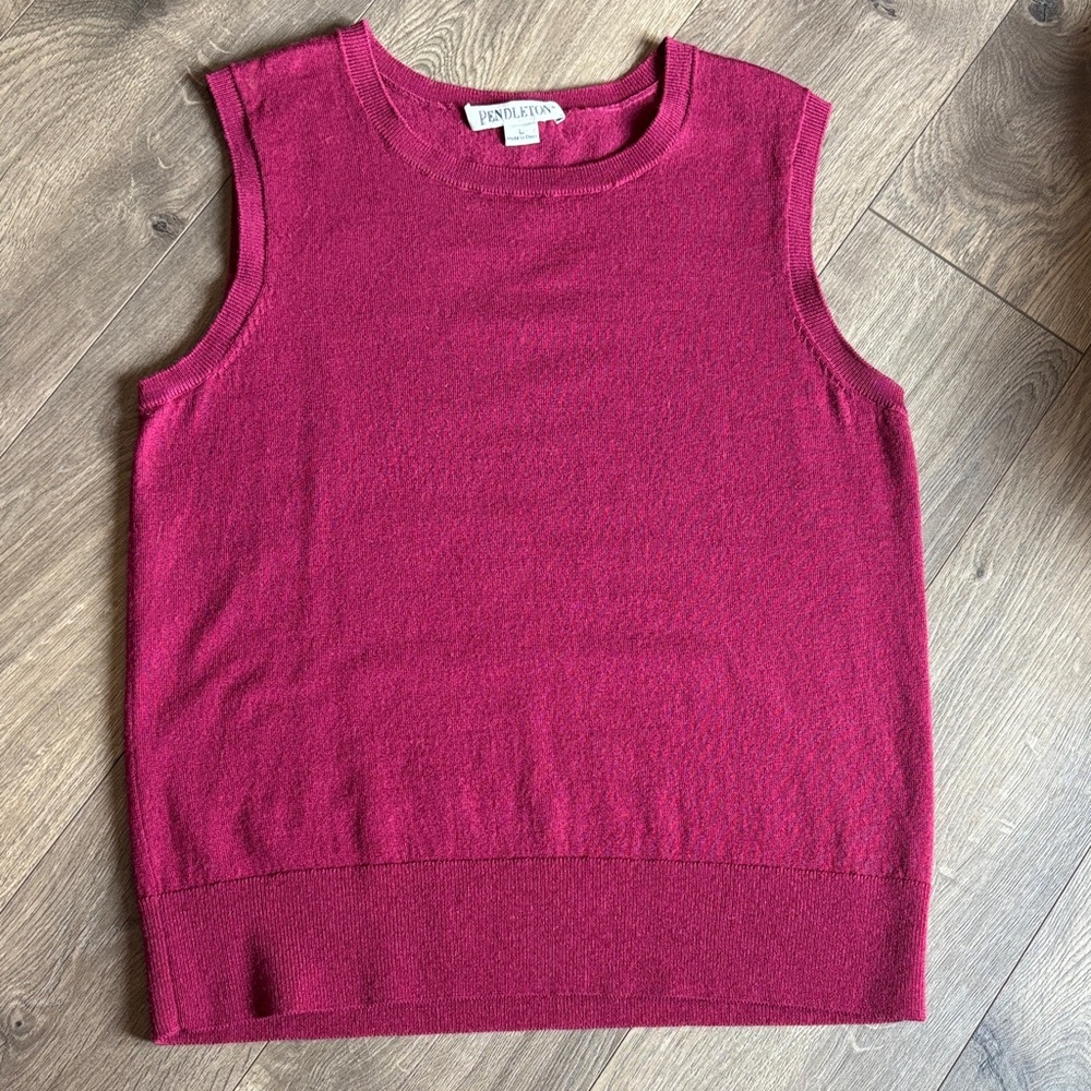 Pendleton Women’s 100% Merino Wool Sleeveless Sweater Shell L Berry/Fuchsia